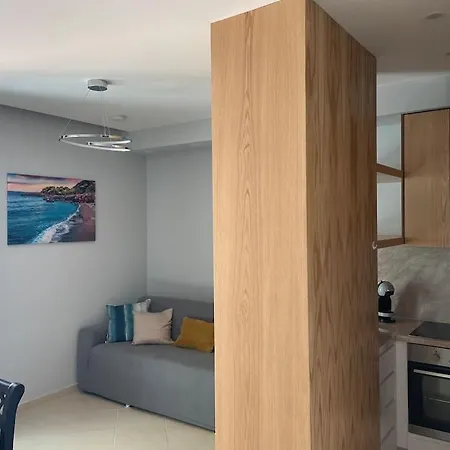 Apartment 2 Bedroom Flat Shengjin *